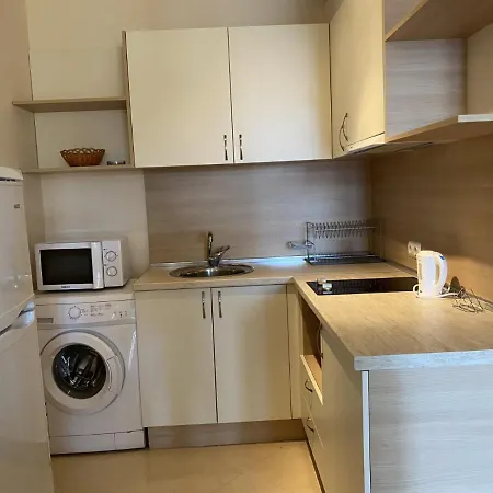 דירה Cozy Studio In Sunny Beach סאני ביץ'